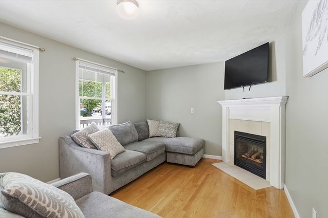 1185 Main St 4, Clinton, MA 01510
