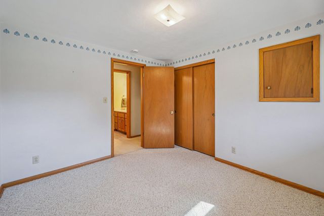 2526 Bittersweet Lane, Maplewood, MN 55109