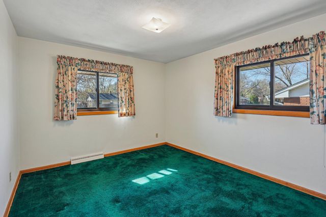 2526 Bittersweet Lane, Maplewood, MN 55109