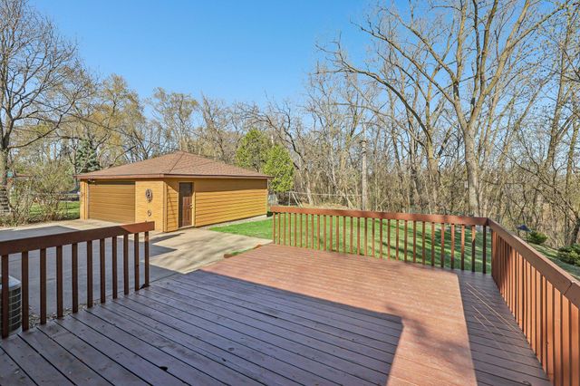 2526 Bittersweet Lane, Maplewood, MN 55109