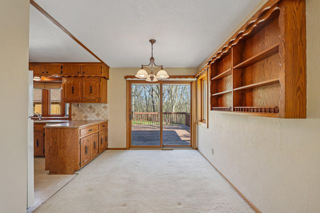 2526 Bittersweet Lane, Maplewood, MN 55109