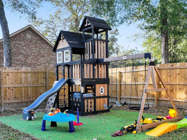 504 County Road 763 N, Buna, TX 77612