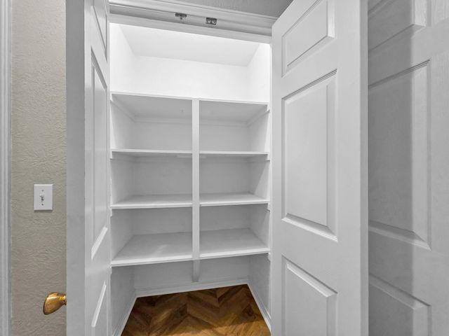 504 County Road 763 N, Buna, TX 77612