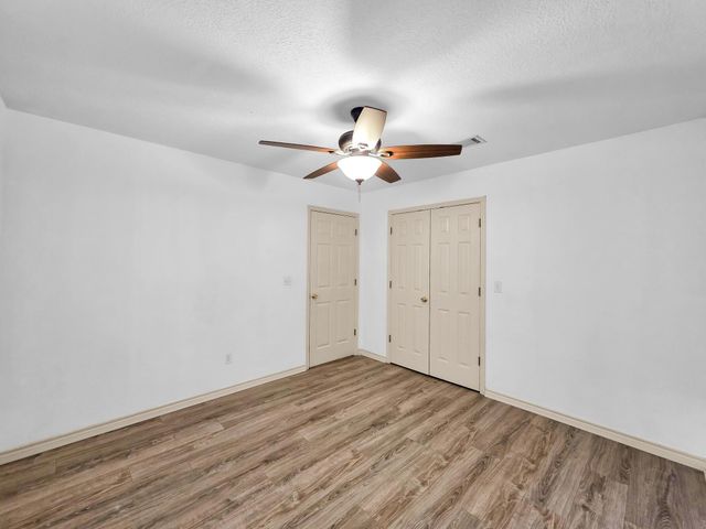 504 County Road 763 N, Buna, TX 77612