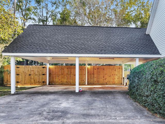 504 County Road 763 N, Buna, TX 77612