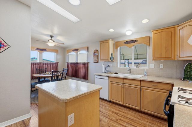 155 Sunrise Bluffs Drive, Belen, NM 87002
