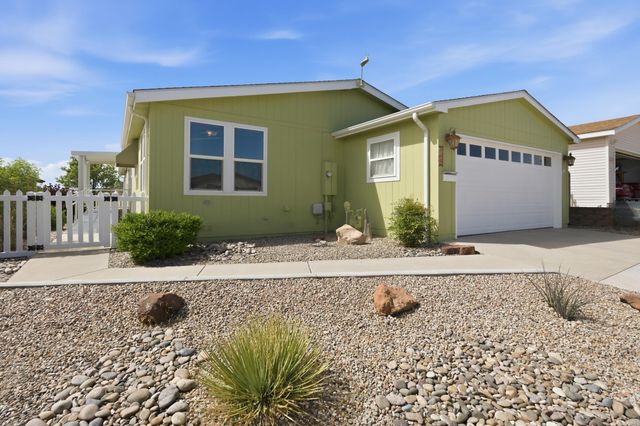 155 Sunrise Bluffs Drive, Belen, NM 87002