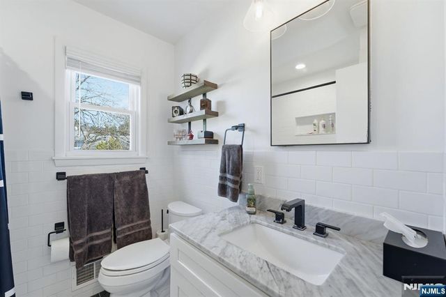 89 Larch Avenue, Bogota, NJ 07603