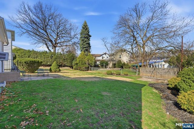 89 Larch Avenue, Bogota, NJ 07603