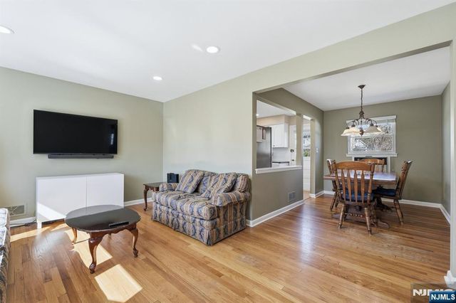 89 Larch Avenue, Bogota, NJ 07603