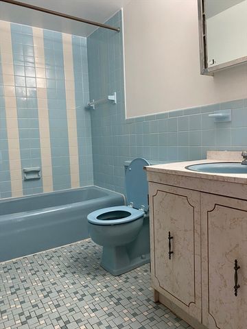 382 Massachusetts Avenue 601, Arlington, MA 02474