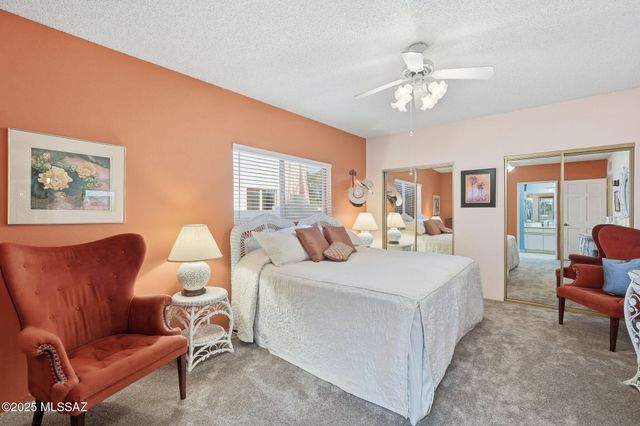 1151 N Paseo Del Cervato, Green Valley, AZ 85614