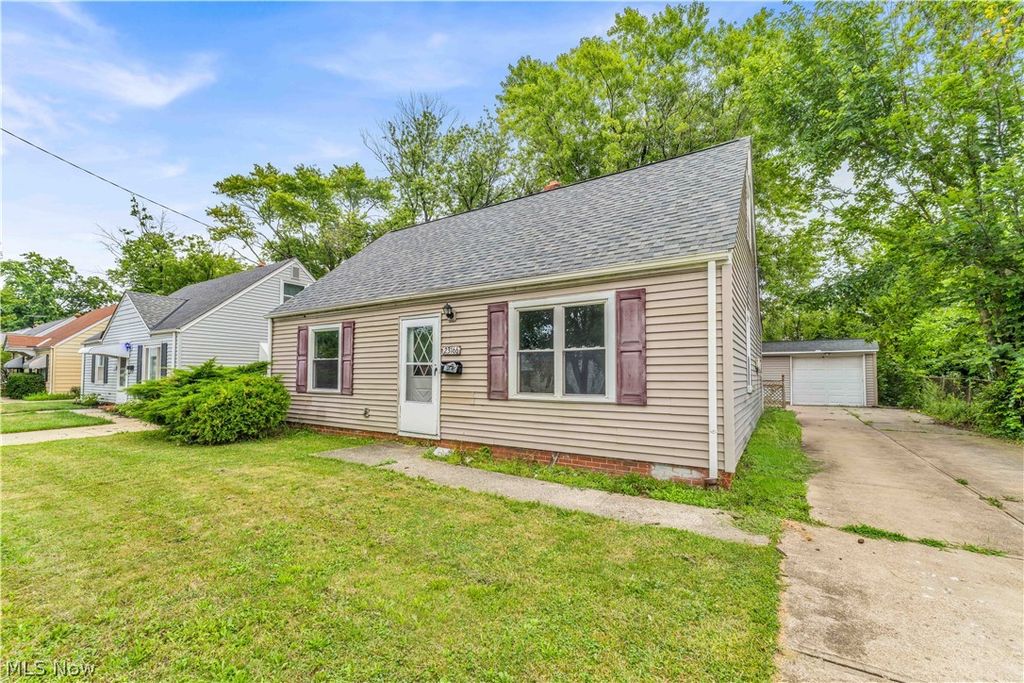 23166 Gay Street, Euclid, OH 44123