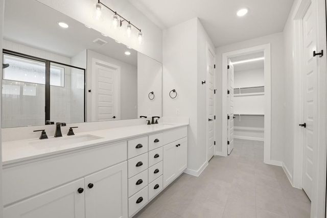 210 Grayson Elm Pass, Dripping Springs, TX 78620