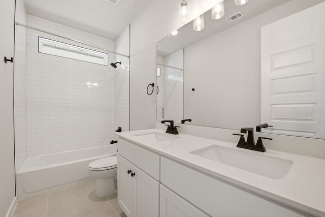 210 Grayson Elm Pass, Dripping Springs, TX 78620