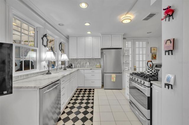 244 OSCEOLA COURT, Winter Park, FL 32789