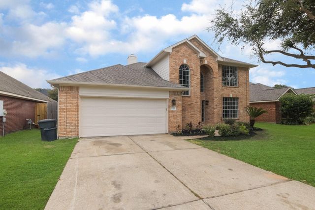 10525 Spencer Landing Lane, La Porte, TX 77571