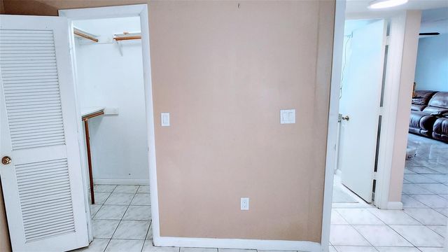 2721 N Pine Island Road 309, Sunrise, FL 33322