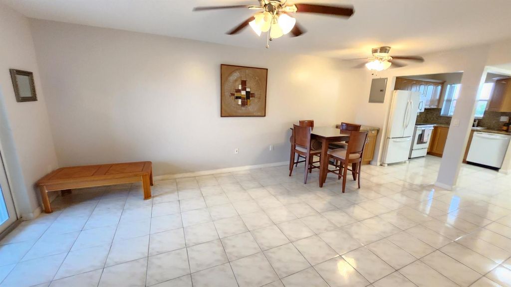 2721 N Pine Island Road 309, Sunrise, FL 33322