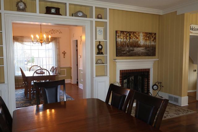 1426 Ruger Avenue, Janesville, WI 53545