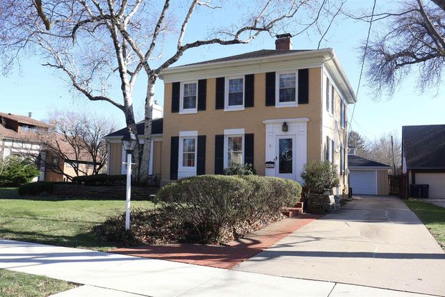 1426 Ruger Avenue, Janesville, WI 53545