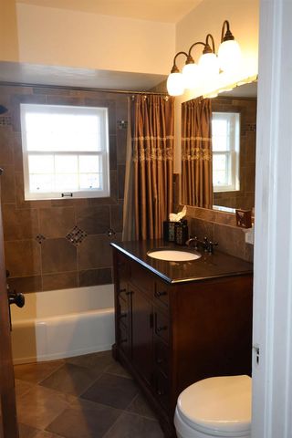 1426 Ruger Avenue, Janesville, WI 53545