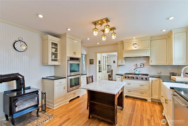 26806 SE 432nd Street, Enumclaw, WA 98022