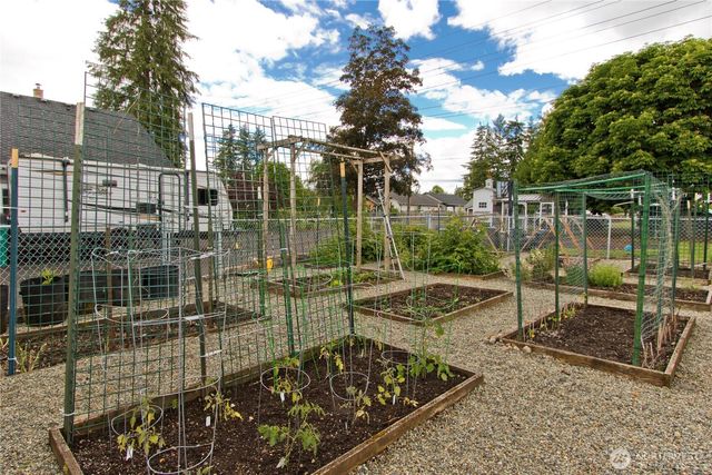26806 SE 432nd Street, Enumclaw, WA 98022