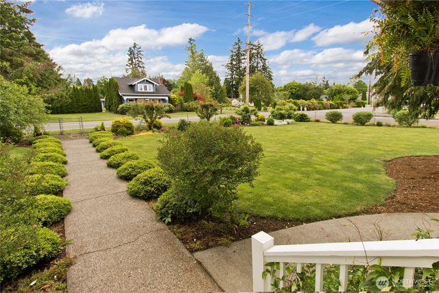 26806 SE 432nd Street, Enumclaw, WA 98022