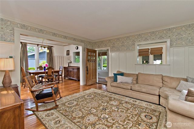 26806 SE 432nd Street, Enumclaw, WA 98022