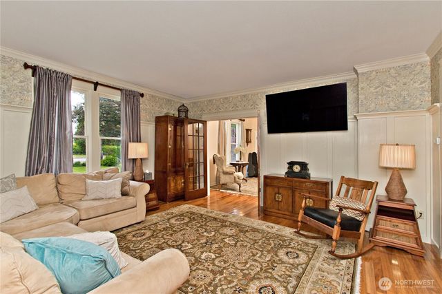 26806 SE 432nd Street, Enumclaw, WA 98022