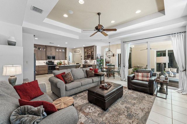 15730 Glen Willow Lane, Wellington, FL 33414