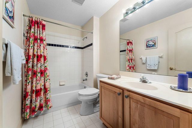 15730 Glen Willow Lane, Wellington, FL 33414