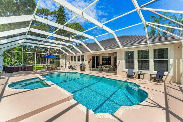 15730 Glen Willow Lane, Wellington, FL 33414