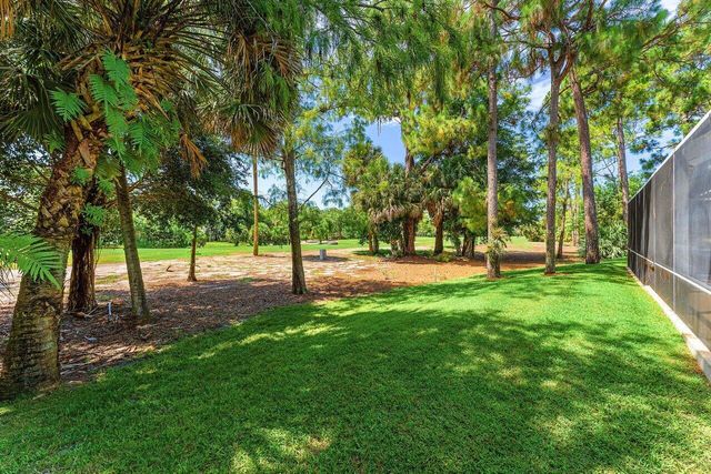 15730 Glen Willow Lane, Wellington, FL 33414