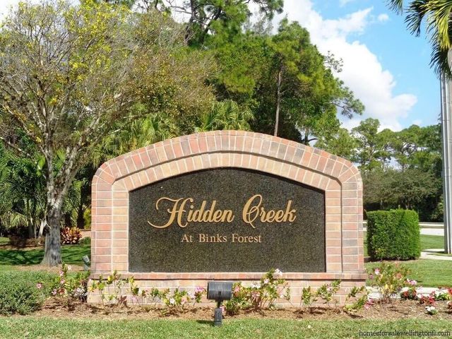 15730 Glen Willow Lane, Wellington, FL 33414