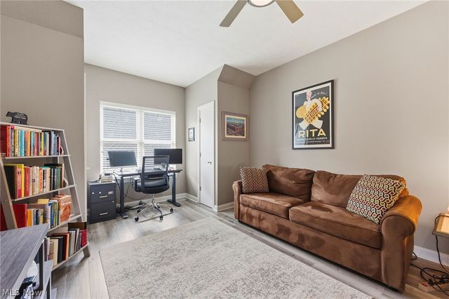 3897 Clinton Avenue, Cleveland, OH 44113