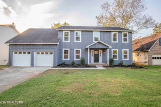 11028 Center Cross Drive, Knoxville, TN 37934