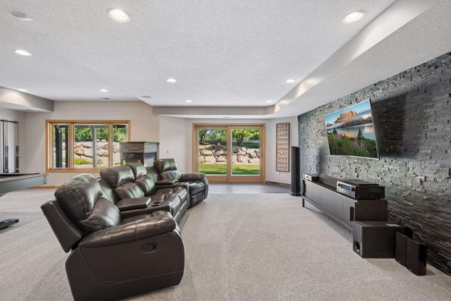 16220 Turnberry Turn NW, Ramsey, MN 55303