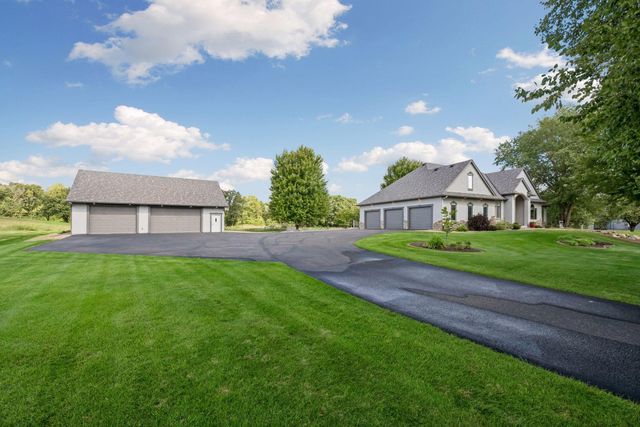 16220 Turnberry Turn NW, Ramsey, MN 55303