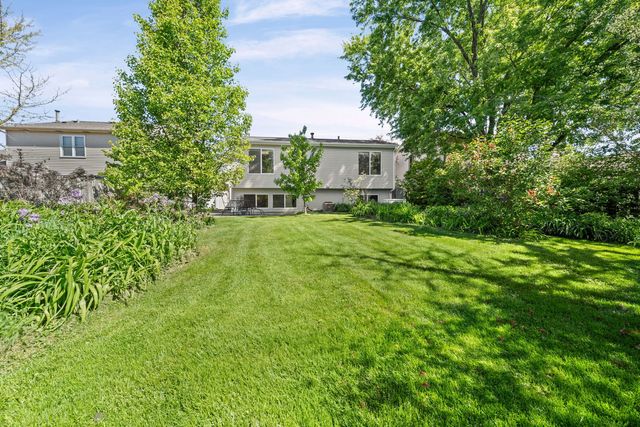 621 Cutter Lane, Elk Grove Village, IL 60007