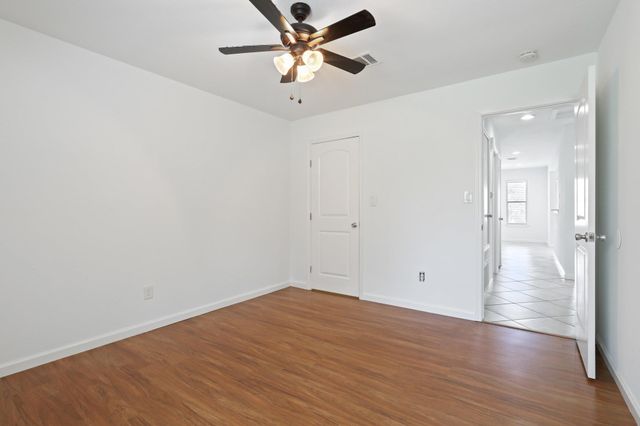 407 Magnolia ST, Bastrop, TX 78602