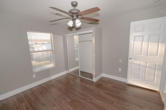 4826 Bristol Street, Houston, TX 77009