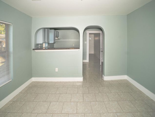 4826 Bristol Street, Houston, TX 77009