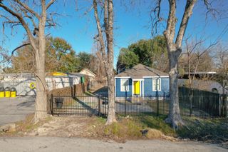 4826 Bristol Street, Houston, TX 77009