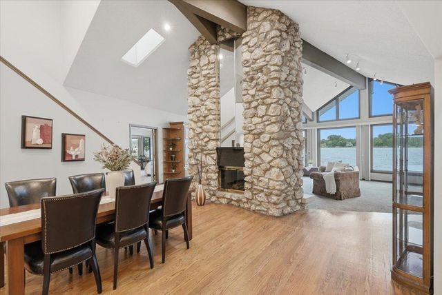 737 Carla Lane, Little Canada, MN 55109