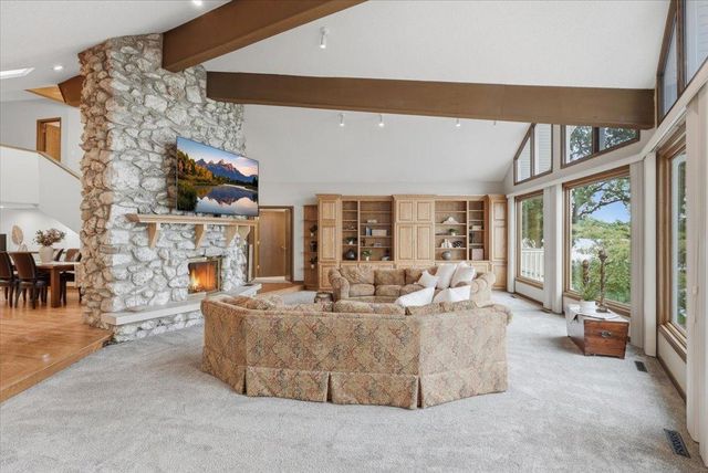 737 Carla Lane, Little Canada, MN 55109