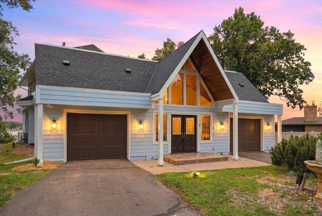737 Carla Lane, Little Canada, MN 55109