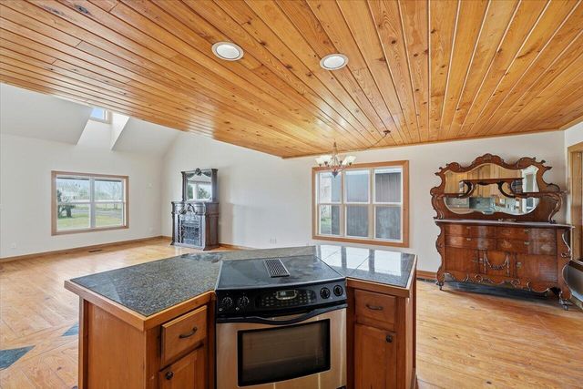 106 Rebel Grove Dr., Mendenhall, MS 39114