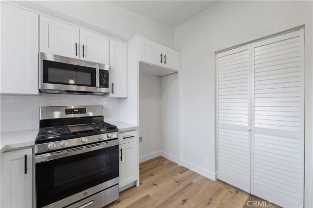 1431 Raymar, Santa Ana, CA 92703